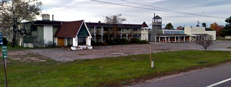 Woodside Country Inn  (Sky McFlys) - 2015 Street View (newer photo)